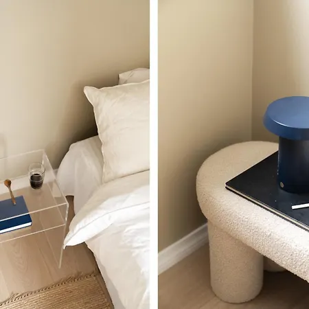 Sentral Med Parkering Og Peis Apartamento